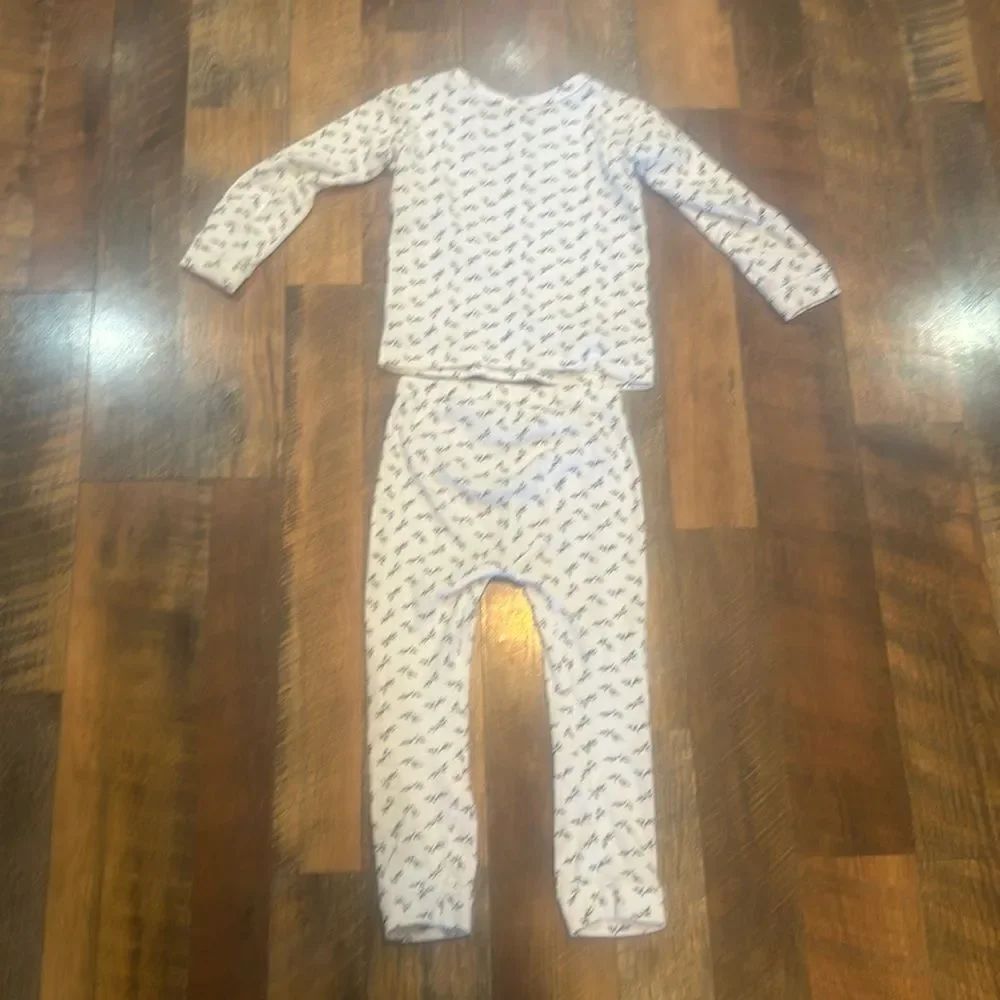 Gap pj set (3300) - Picture 2 of 2